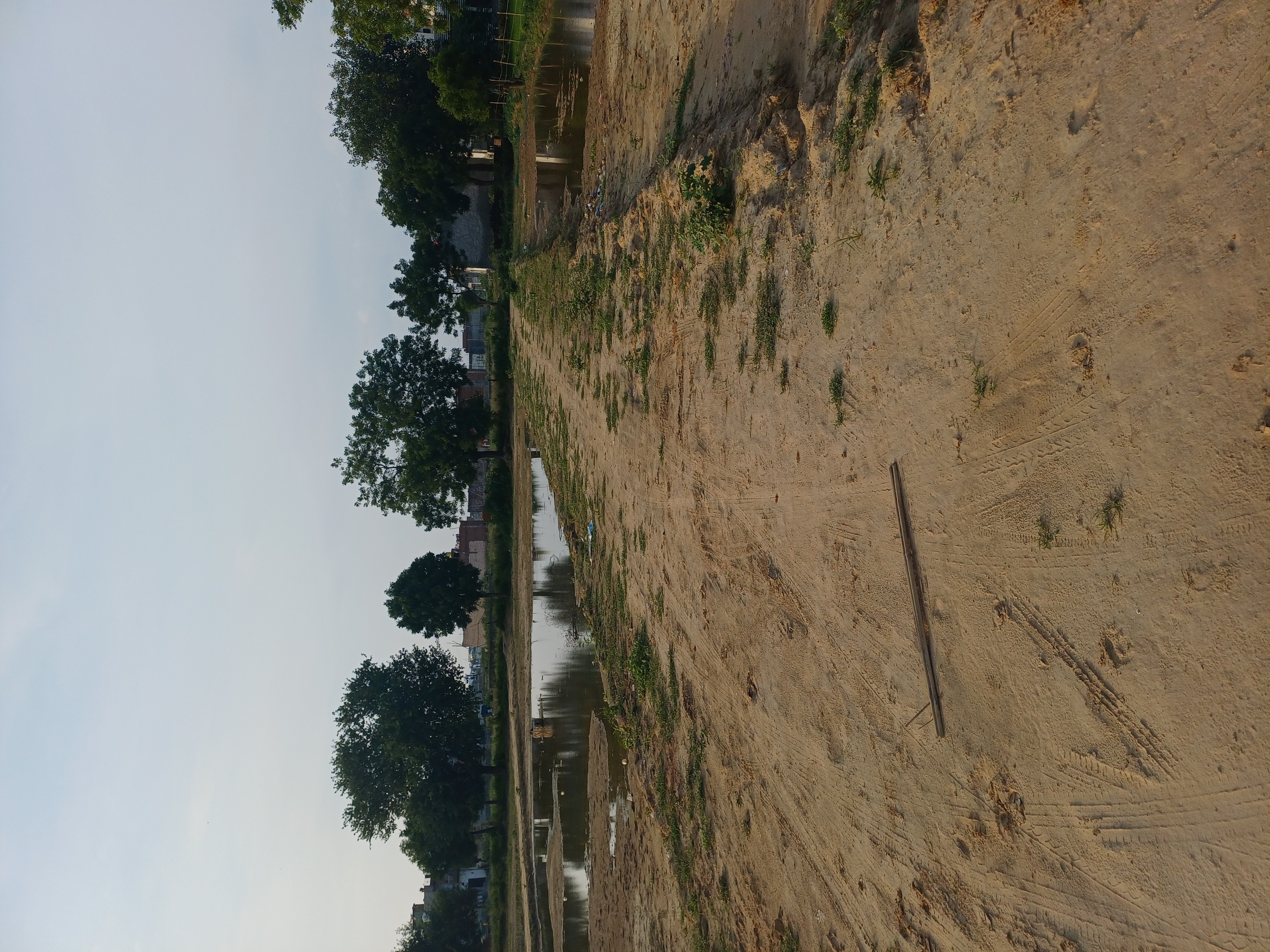 Plot For Sale in Shri Ram Property 