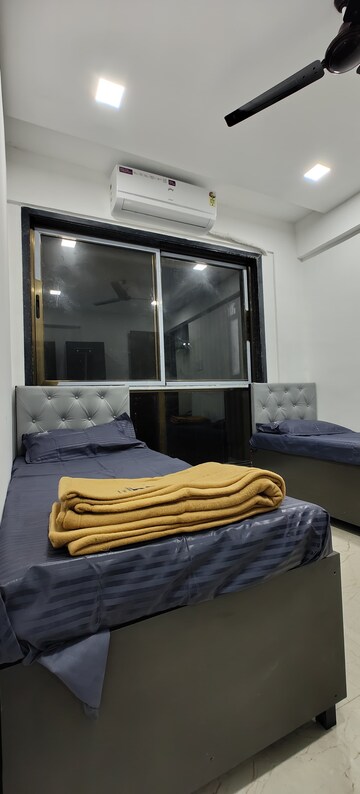  Pg For Rent in Goregaon West