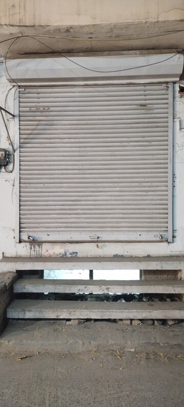  Shop For Rent in Garhi