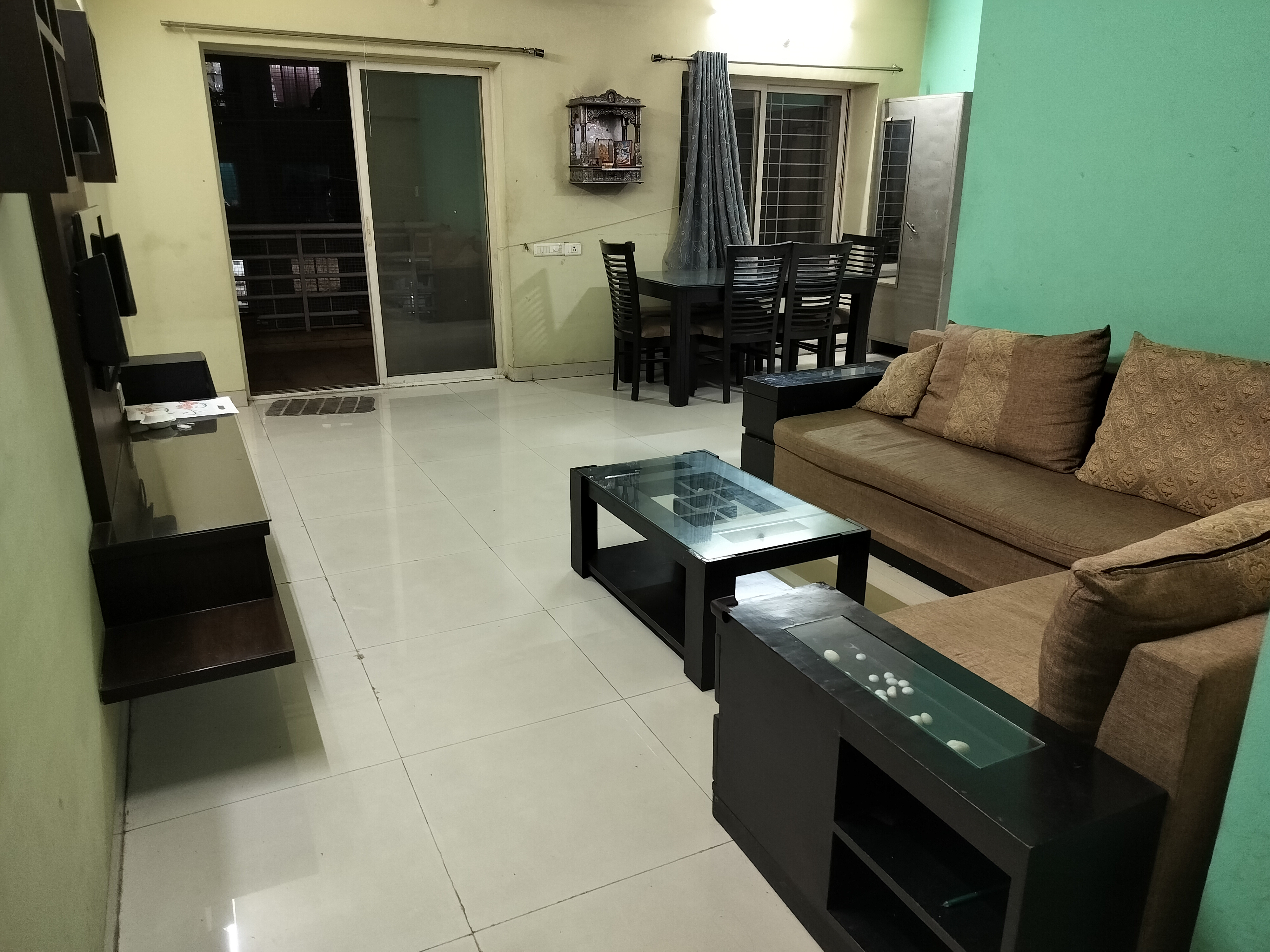 2 BHK Apartment For Sale in Mirchandani Palms