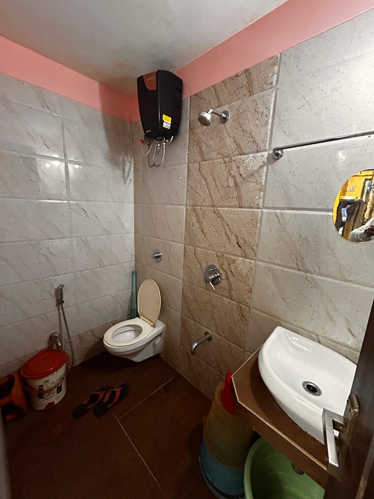 Bathroom, ulwe sector 18 2 Bedroom 1150 Sq.Ft. Apartment In Ulwe Sector 18 Navi Mumbai 9248332