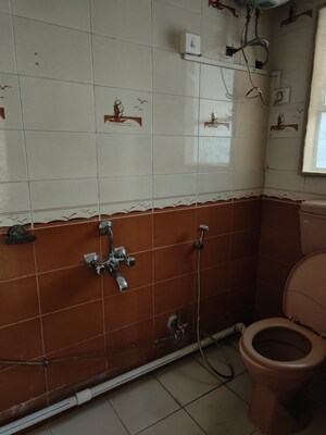 Washroom in 3 BHK Apartment at Laxmi Vridavan, Pimple Saudagar – for Sale