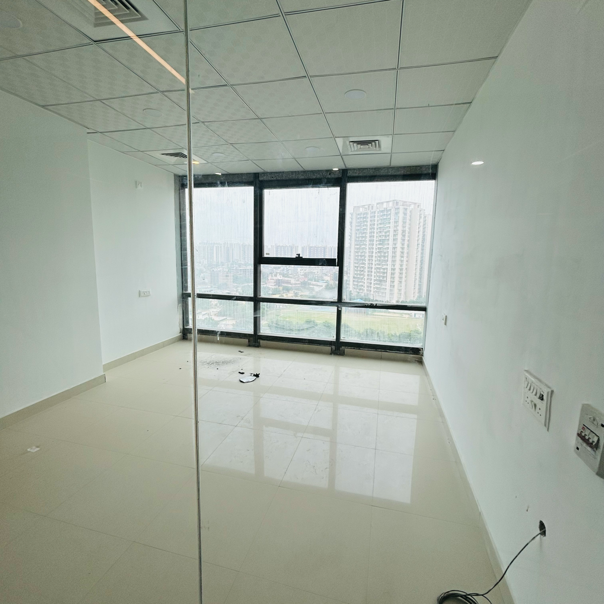 Office Space For Rent in Galaxy Blue Sapphire Plaza