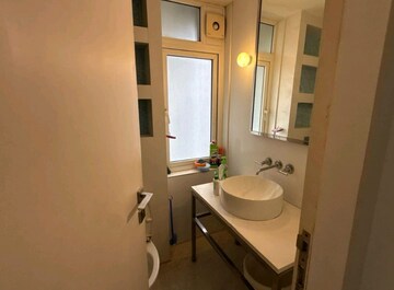 Team Area in 2 BHK Apartment at Lodha Fiorenza, Goregaon East – for Rent