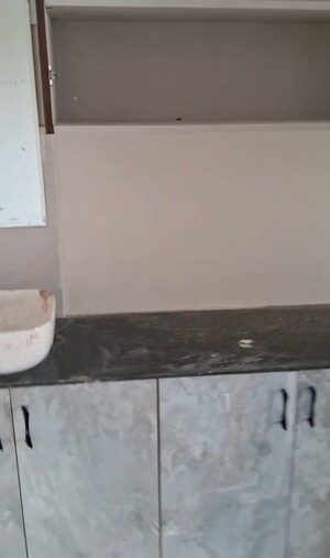 Furnished Amenities in 3 BHK Apartment at Moti Nagar – for Rent