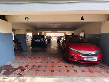 Parking in 2 BHK Apartment at Nungambakkam – for Rent