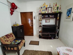 Living Room in 2 BHK Apartment at Nungambakkam – for Rent