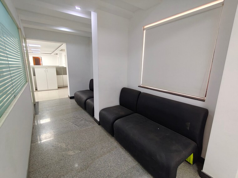 Floor Plan, west mambalam Commercial Office Space in IT/SEZ 3300 Sq.Ft. In West Mambalam Chennai 9248375