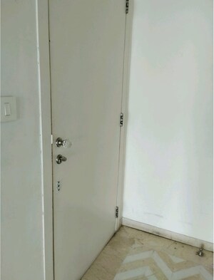 Bathroom in 3 BHK Apartment at Lodha Fiorenza, Goregaon East – for Rent