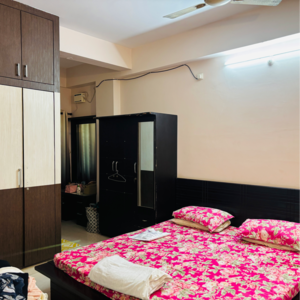 Bedroom in 2 BHK Builder Floor at Madhapur – for Rent