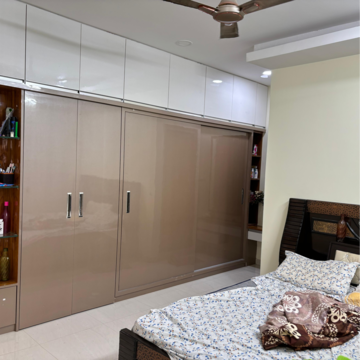Bedroom in 2 BHK Builder Floor at Gachibowli – for Rent