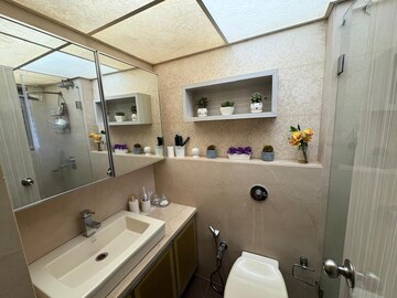 Team Area in 2 BHK Apartment at Gundecha Symphony, Andheri West – for Rent