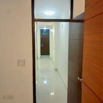 Building Lobby in 1 BHK Builder Floor at Malviya Nagar – for Rent