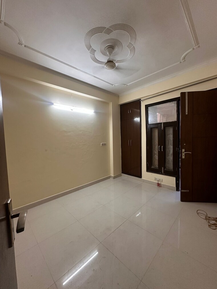 Room, chattarpur 2 Bedroom 900 Sq.Ft. Builder Floor In Chattarpur Delhi 9248432