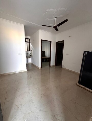 Room in 2 BHK Builder Floor at Chattarpur – for Rent