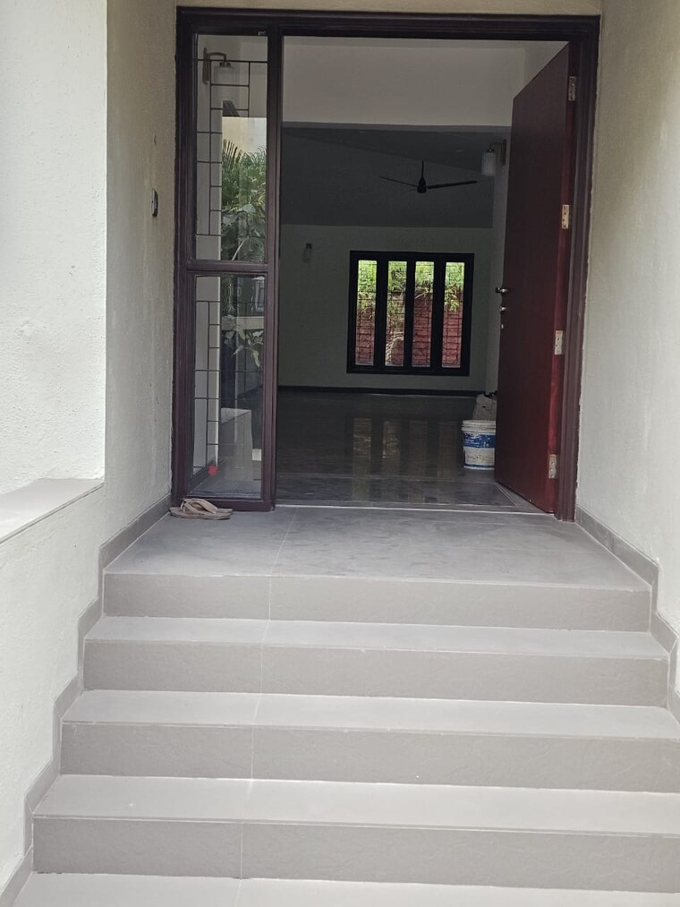 Room, padma-vilas 4 Bedroom 4000 Sq.Ft. Villa In Camp Pune 9248431