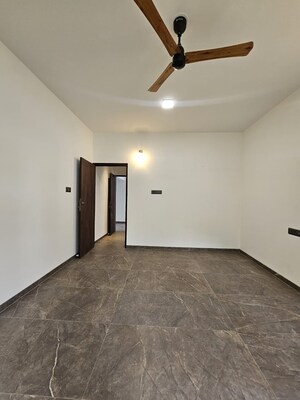 Room in 4 BHK Villa at Padma Vilas, Camp – for Rent