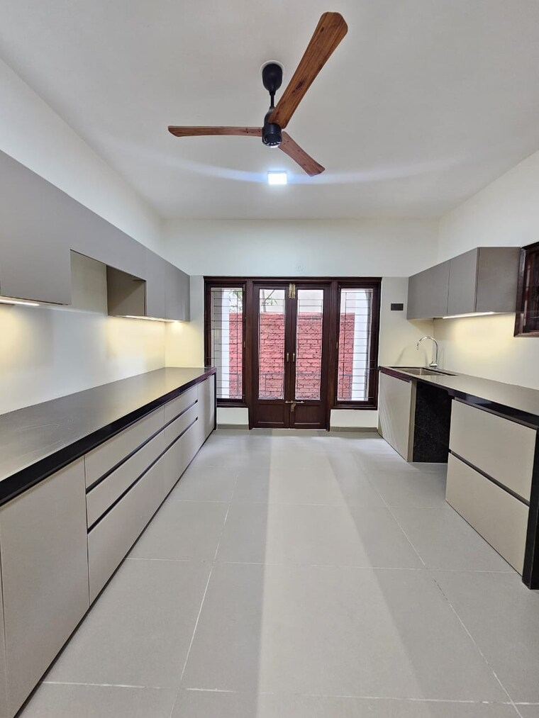 Kitchen, padma-vilas 4 Bedroom 4000 Sq.Ft. Villa In Camp Pune 9248431