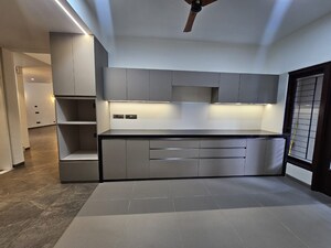 Furnished Amenities in 4 BHK Villa at Padma Vilas, Camp – for Rent