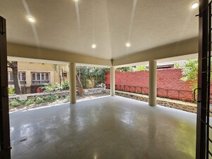 Parking in 4 BHK Villa at Padma Vilas, Camp – for Rent