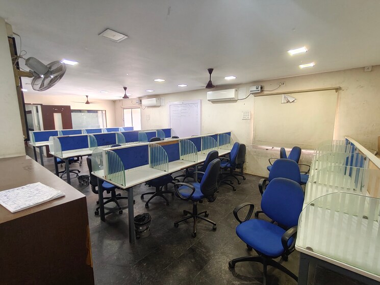 Team Area, choolaimedu Commercial Office Space in IT/SEZ 1750 Sq.Ft. In Choolaimedu Chennai 9248455