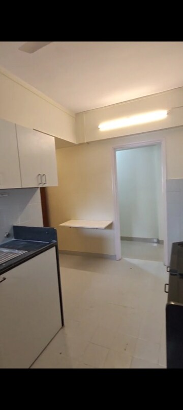 Furnished Amenities in 2 BHK Apartment at Moon Reach, Prabhadevi – for Rent