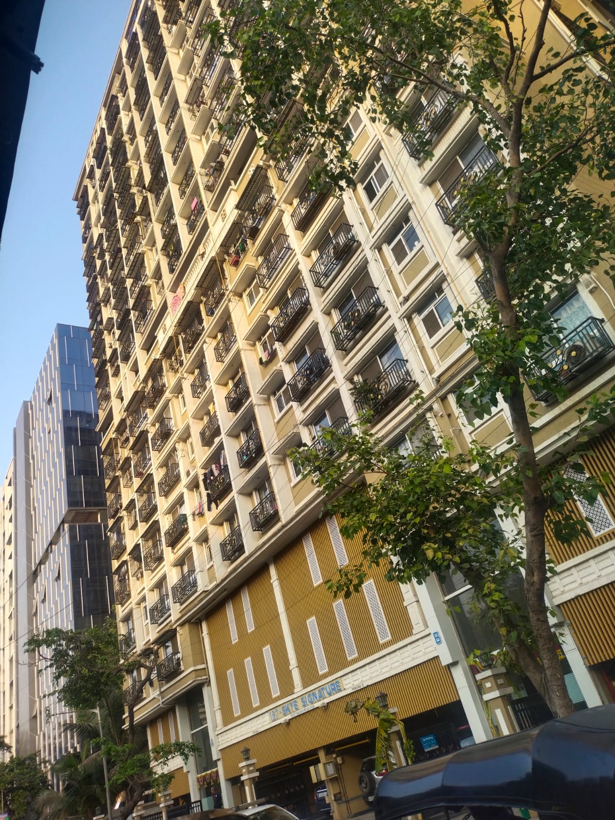 1 BHK + Study Room 408 Sq.Ft. Apartment in VK Skye Signature