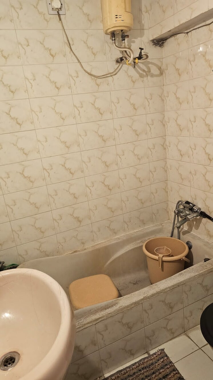 Bathroom, ambawadi 3 Bedroom 1700 Sq.Ft. Apartment In Ambawadi Ahmedabad 9248465