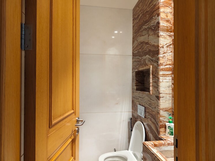 Bathroom, anand niketan 3 Bedroom 300 Sq.Yd. Builder Floor In Anand Niketan Delhi 9248492