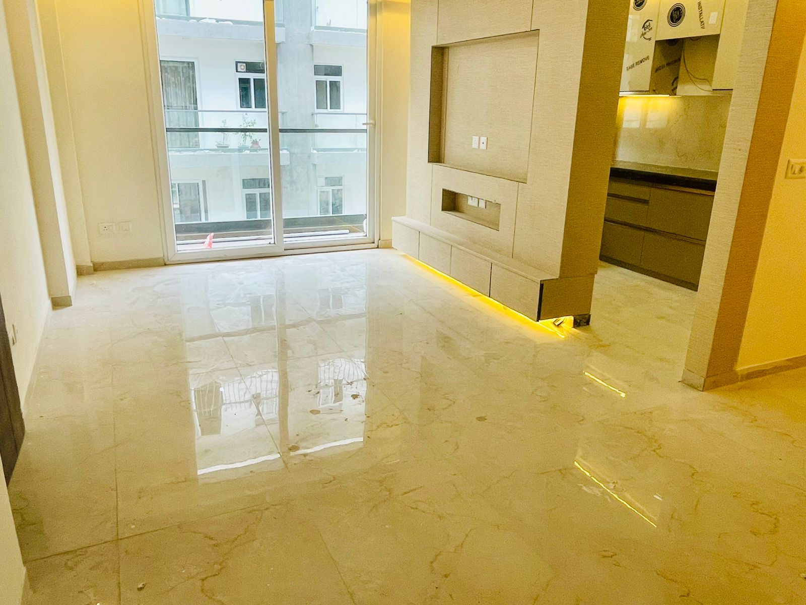 2.5 BHK + Study Room Apartment For Sale in Smart World Gems