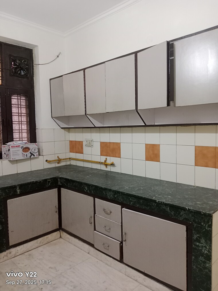 Kitchen, ashoka enclave 2 Bedroom 1000 Sq.Ft. Builder Floor In Ashoka Enclave Faridabad 9248508