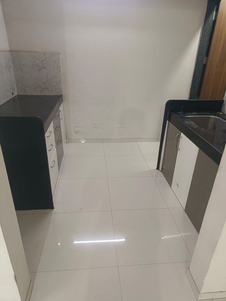 Kitchen/pantry, sterling-blooms 2 Bedroom 916 Sq.Ft. Apartment In Rahatani Pune 9248511