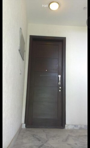 Furnished Amenities in 3 BHK Builder Floor at Anand Niketan – for Rent