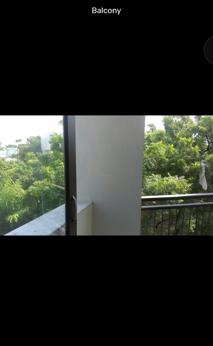 Room, anand niketan 3 Bedroom 250 Sq.Yd. Builder Floor In Anand Niketan Delhi 9248515