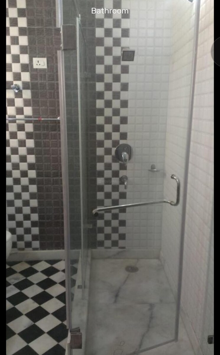 Bathroom, anand niketan 3 Bedroom 250 Sq.Yd. Builder Floor In Anand Niketan Delhi 9248515