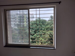 Master Bedroom in 2 BHK Apartment at Shiva Heights ll, Pimple Saudagar – for Rent