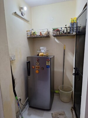 Furnished Amenities in 1 RK Builder Floor at Chittaranjan Park – for Rent