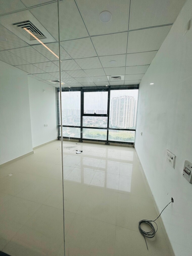 Bathroom, galaxy-blue-sapphire-plaza Commercial Office Space 324 Sq.Ft. In Haibatpur Greater Noida 9248551