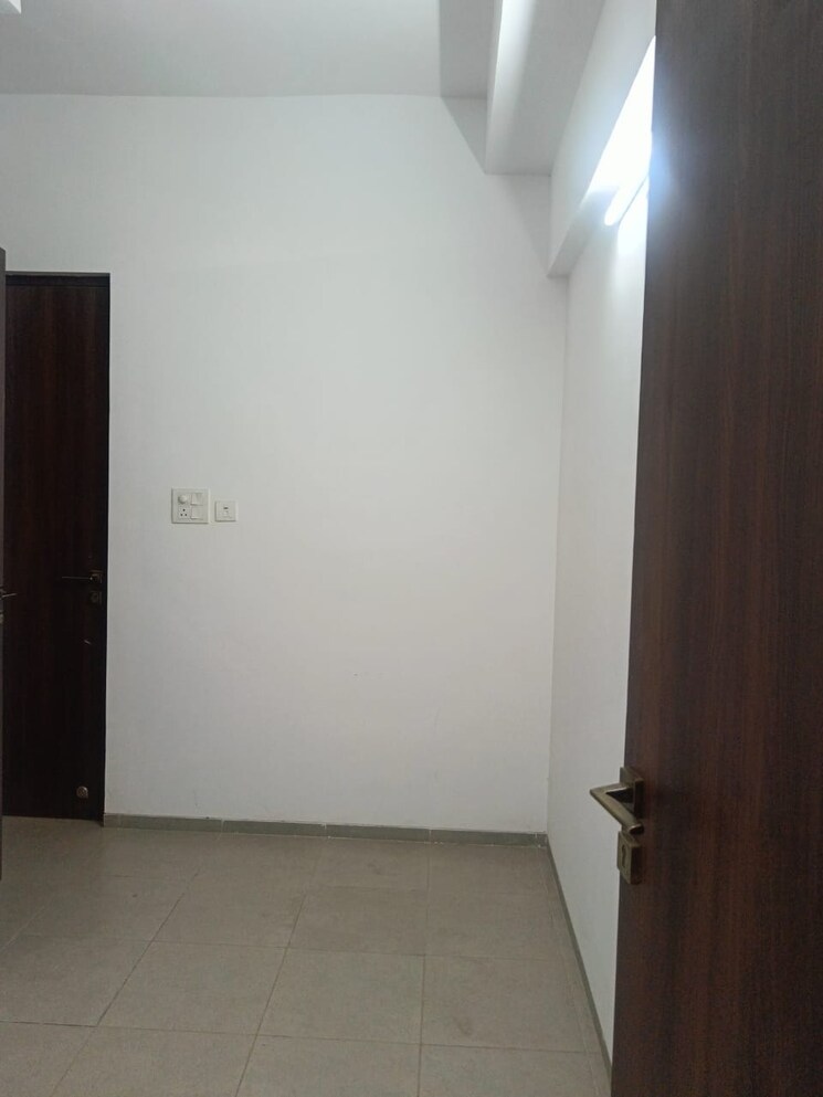 Room, kolte-patil-24k-atria 5 Bedroom 2702 Sq.Ft. Apartment In Pimple Nilakh Pune 9248555