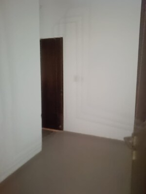 Room in 5 BHK Apartment at Kolte Patil 24K Atria, Pimple Nilakh – for Rent