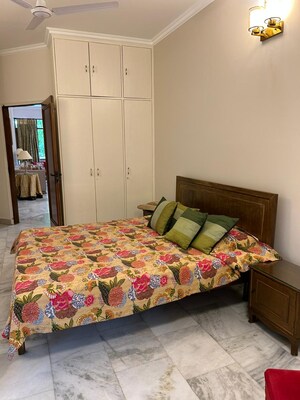 Bedroom in 3 BHK Builder Floor at Defence Colony – for Rent