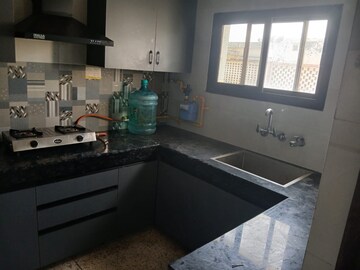 Kitchen in 2 BHK Builder Floor at Sector 38 – for Rent