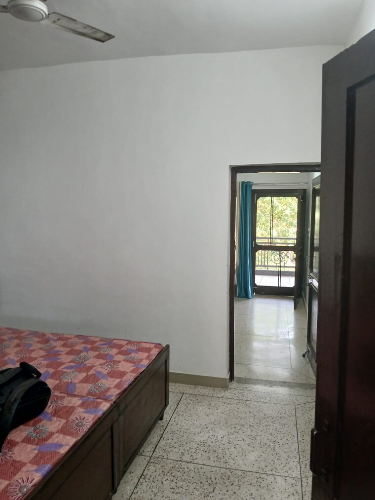 Bedroom, sector 38 2 Bedroom 3300 Sq.Ft. Builder Floor In Sector 38 Chandigarh 9248578