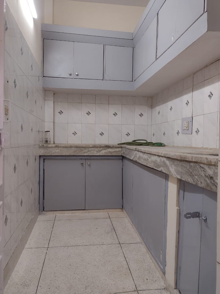 Kitchen, east of kailash 2 Bedroom 248 Sq.Yd. Builder Floor In East Of Kailash Delhi 9248583