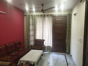 Living Room in 1 BHK Builder Floor at Sector 44 – for Rent