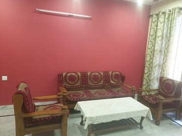 Bedroom in 1 BHK Builder Floor at Sector 44 – for Rent