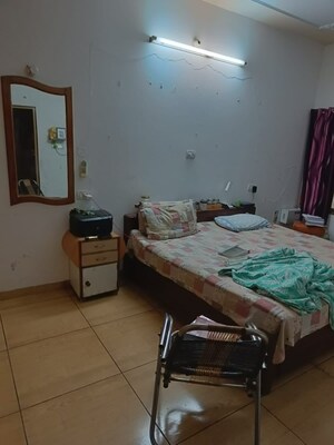 1 BHK Builder Floor For Rent in Sector 40