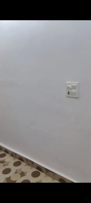 Furnished Amenities in 1 RK Builder Floor at Greater Kailash I – for Rent