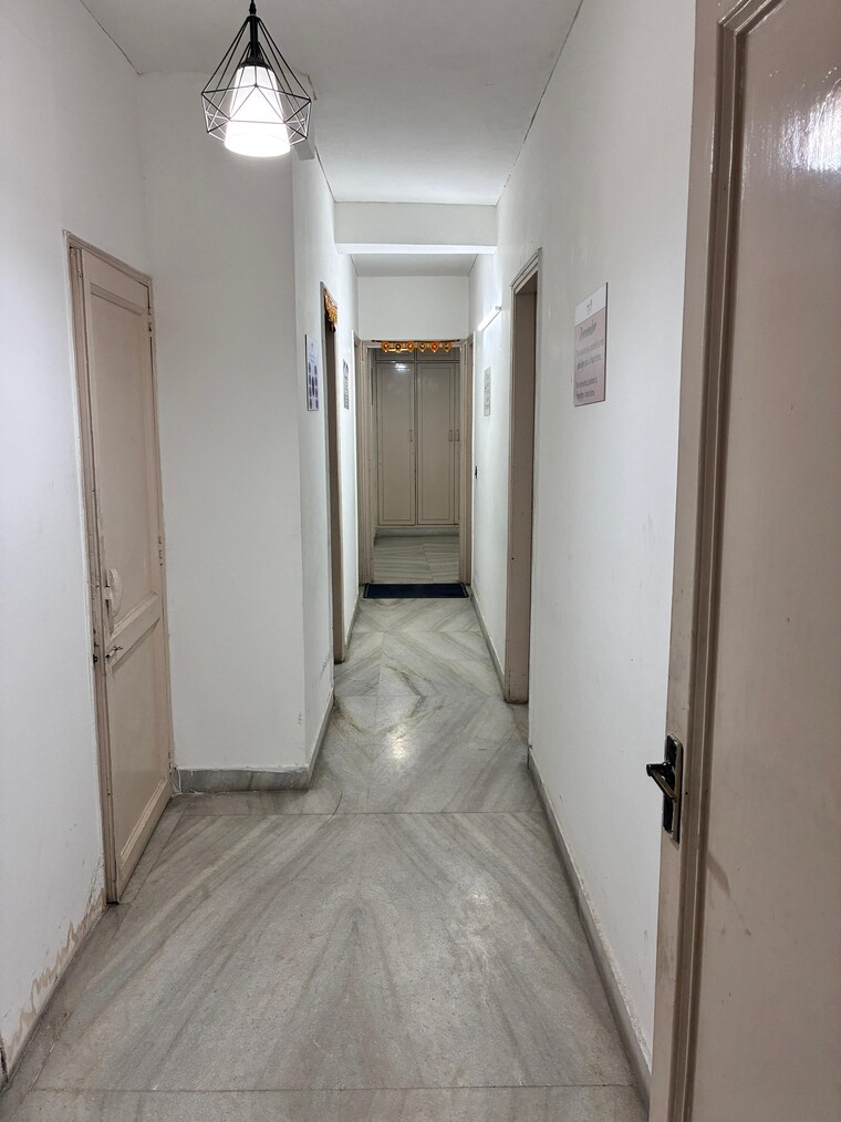 undefined, greater kailash i 3 Bedroom 250 Sq.Yd. Builder Floor In Greater Kailash I Delhi 9248601