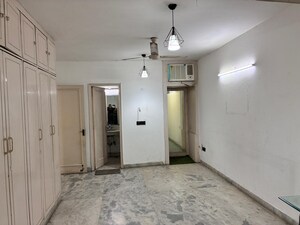 Room in 3 BHK Builder Floor at Greater Kailash I – for Rent